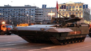 Cận cảnh hệ thống vũ khí trên xe T-15 Armata