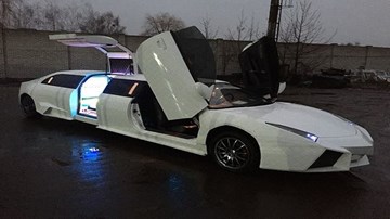 Siêu limousine Lamborghini dài 6 mét