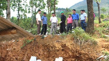 Bé 3 tuổi tử vong do mưa đá, gió lốc tại Hà Giang