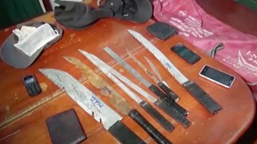 Nhiệt tình mang hung khí đi 