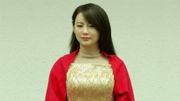 Điêu đứng trước nhan sắc xinh đẹp tựa nữ thần của robot Trung Quốc