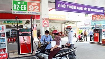Dừng bán xăng RON A92 tại 8 tỉnh thành từ 1/6