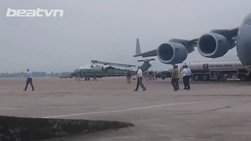 Cận cảnh siêu trực thăng Marine One cùng Boeing C-17 đến Nội Bài