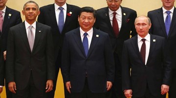 Những nhân vật quyền lực nhất thế giới được bảo vệ nghiêm ngặt ra sao?