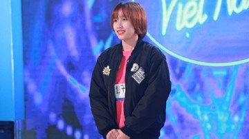Nữ nhân viên sòng bài khiến giám khảo VN Idol ngơ ngẩn