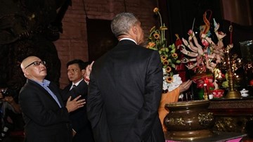 Chùa Ngọc Hoàng tấp nập khách sau ngày Tổng thống Obama viếng thăm