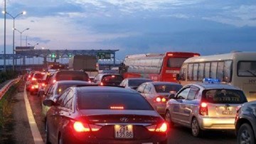 Phạt đến 70 triệu đồng nếu thu phí gây tắc đường