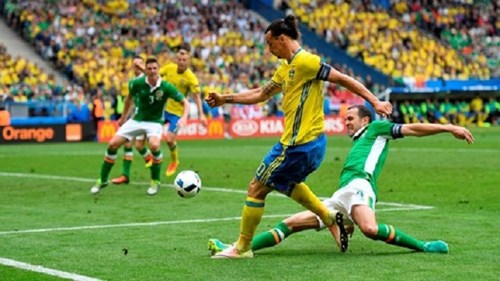 Ibrahimovic góp công, Thụy Điển cưa điểm CH Ireland