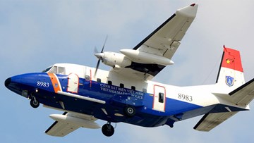 Tìm kiếm máy bay Casa mất liên lạc và phi công mất tích cả ngày lẫn đêm