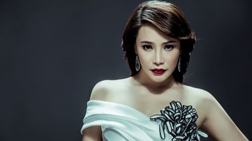 Hồ Quỳnh Hương chia sẻ chuyện muộn lấy chồng