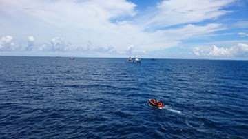 Casa 212 rơi: Đã tìm thấy 4 thi thể trong vùng tìm kiếm