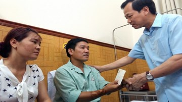 Sức khỏe phi công Nguyễn Hữu Cường đang dần bình phục