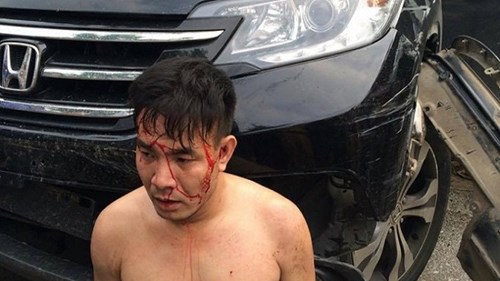 Trộm xe ô tô CRV, trên đường tẩu thoát thì bị bắt
