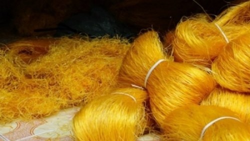 Sự thật giật mình về xuất xứ của những gói bột màu nhuộm miến