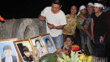 Bắc Giang: Tắm hồ, 5 học sinh chết đuối thương tâm