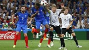 Tình huống thổi penalty gây tranh cãi trận Đức vs Pháp