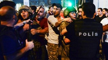 Hy Lạp bắt giữ 8 sĩ quan Thổ xin tị nạn chính trị