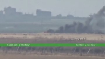 Đoàn xe chở phiến quân lọt lưới phục kích của quân đội Syria