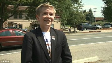 Cậu bé 12 tuổi điều hành văn phòng tranh cử của tỷ phú Trump