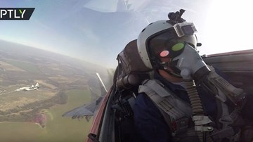 Mãn nhãn màn nhào lộn phóng tên lửa của chiến đấu cơ Nga