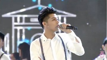 Noo Phước Thịnh mở màn sôi động đêm Chung kết HHVN