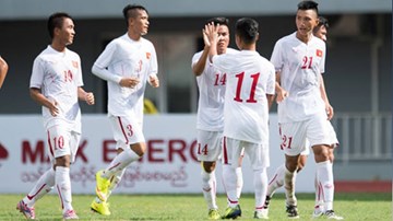 Clip U19 Việt Nam hạ U18 Consadole Sapporo bằng... đấu súng