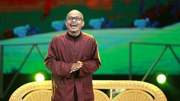 Nghệ sĩ của nông dân Hán Văn Tình về với đất  mẹ