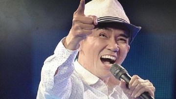 Ca sĩ Minh Thuận nguy kịch gắng gượng chờ gặp cha