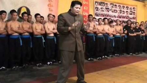 Trung Quốc sửng sốt trước tuyệt kỹ công phu của võ sư Việt Nam