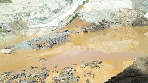 Hiện trường tan hoang vụ vỡ ống thủy điện Sông Bung 2