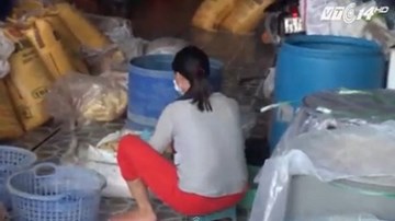 Cận cảnh 12 tấn măng ngâm chất tẩy đường độc hại