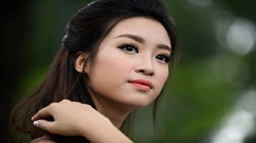 Hoa hậu Đỗ Mỹ Linh: 'Không chấp nhận hợp đồng tình ái'