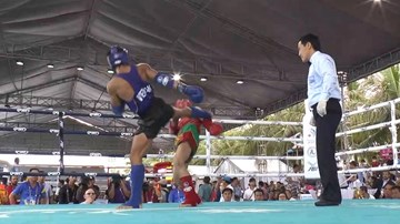 Võ sĩ Việt đánh “bầm dập” đối thủ người Trung Quốc