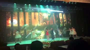 Phó tổng GĐ Viettel tiếp tục gây sốt song ca cực tình cảm hit '