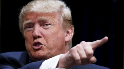 Lộ thêm video ông Donald Trump trêu ghẹo bé gái 10 tuổi