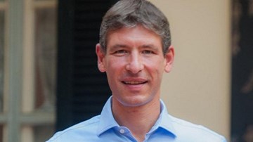 Đại sứ Anh hát rap bằng tiếng Việt