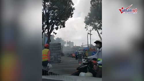 Sài Gòn: Cháy tại công trình xây dựng trên đường Tôn Đức Thắng