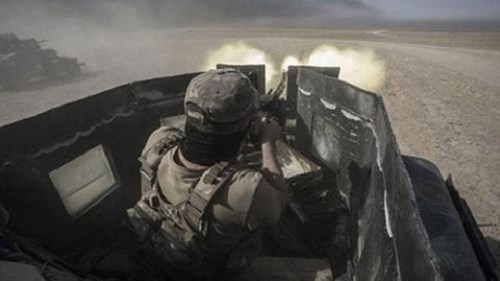 Xe bom tự sát của IS bị chiến đấu cơ tiêu diệt