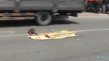 Container tông chết nữ sinh ngay trước cửa CA phường