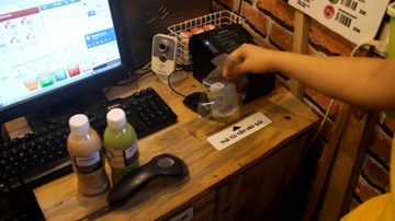 Cửa hàng không người bán, khách tự trả tiền ở Hà Nội