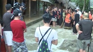 'Đột nhập' hậu trường phim hài Tết 2017