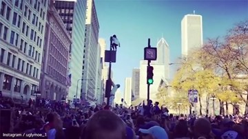 Nhóm bạn trẻ liều mạng nhảy rơi tự do để thử lòng tin