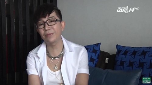 Chàng ca sĩ Việt bị truyền thông 