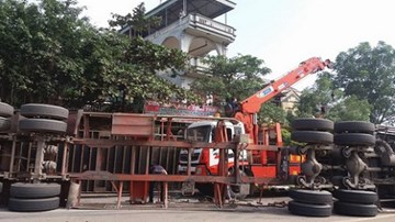 Tai nạn thảm khốc tại Ba Vì, 4 người thương vong
