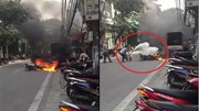 Cụ bà dập lửa cứu xe máy bốc cháy trên phố Hà Nội khiến thanh niên tròn mắt thán phục