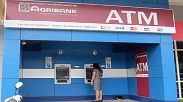 Agribank cảnh báo khi có khách hàng mất trăm triệu qua ATM