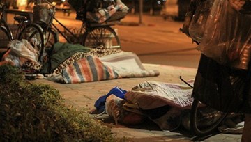 Những khoảnh khắc đêm đông Hà Nội