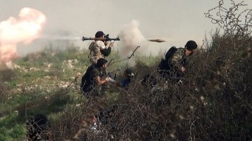 IS bắn tên lửa hóa học ở miền Bắc Syria
