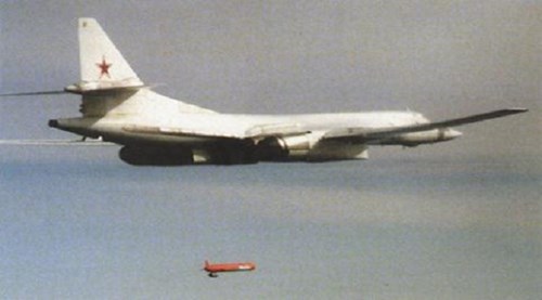 Uy lực siêu tên lửa Kh-101 Nga khiến phương Tây khiếp sợ