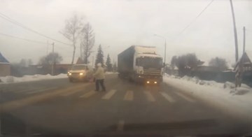 Ngày may mắn của bà lão người Nga